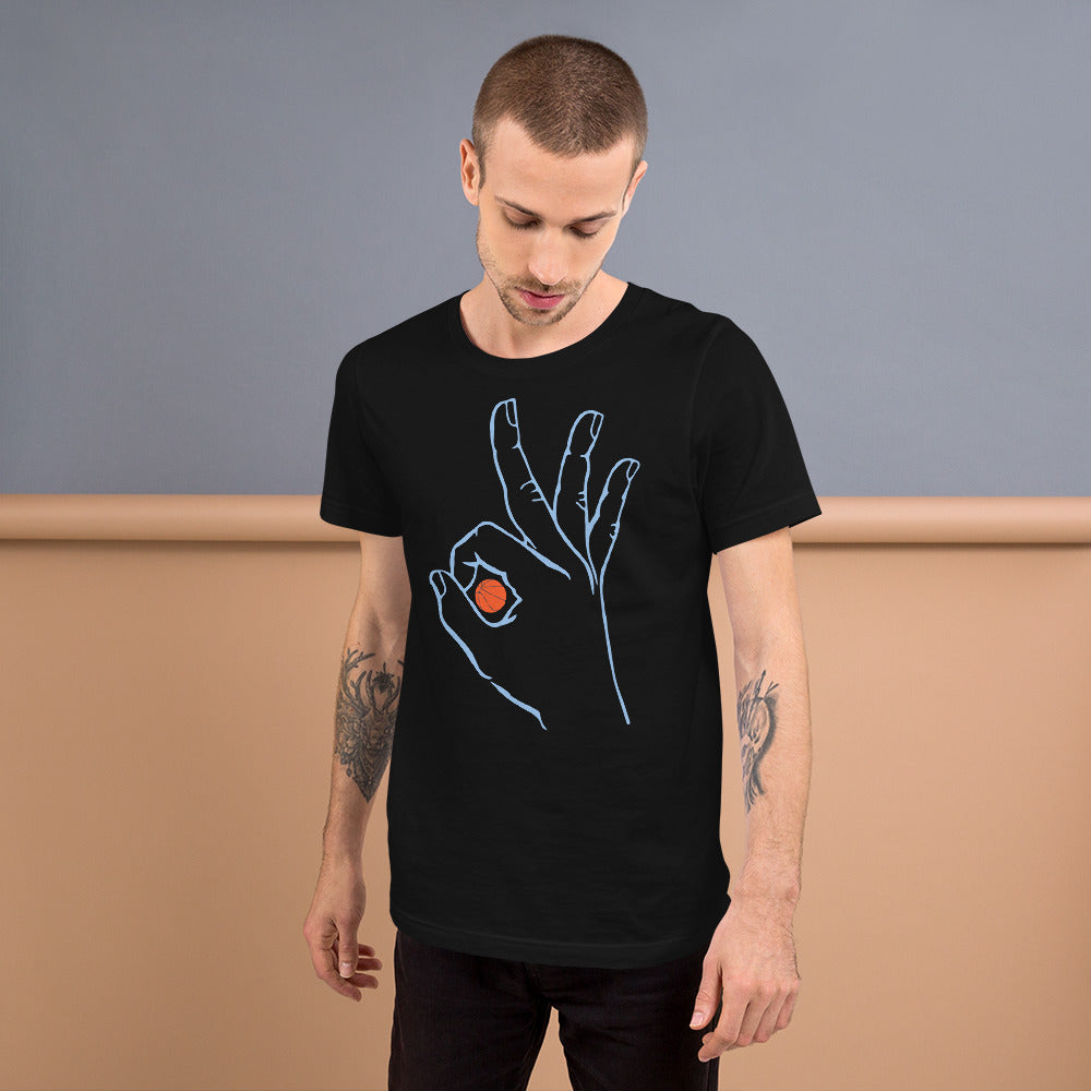 Baby Blue Basketball: Black Short-Sleeve Unisex T-Shirt