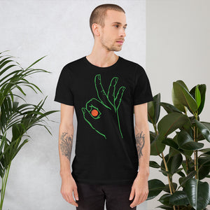 Green Basketball: Black Short-Sleeve Unisex T-Shirt